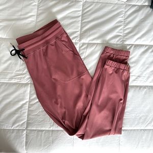 ZYIA Muted Mulberry Peak Zipper Jogger XL